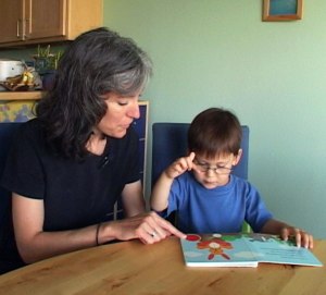 mom_son_rdg2
