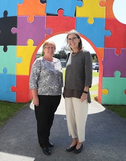 Carolyn w- principal.jpg